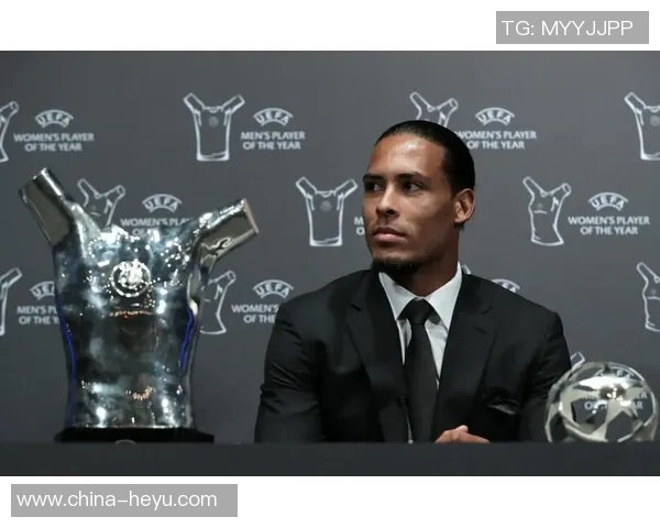 德里赫特设计作品在拍卖会上创下天价,再次证明其不凡魅力! 德里赫特设计作品在拍卖会上创下天价,再次证明其不凡魅力!