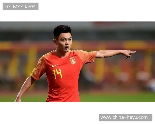 中超新星黄紫昌崭露头角引发球迷热议未来发展备受期待