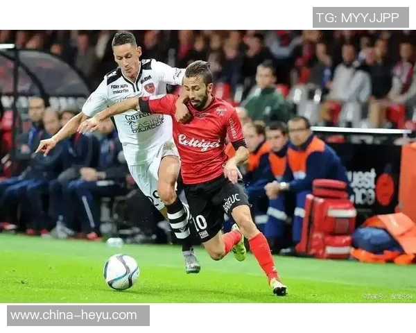 塞维利亚主帅宣布辞职,球队一连串失利重挫排名下滑 塞维利亚主帅宣布辞职,球队一连串失利重挫排名下滑